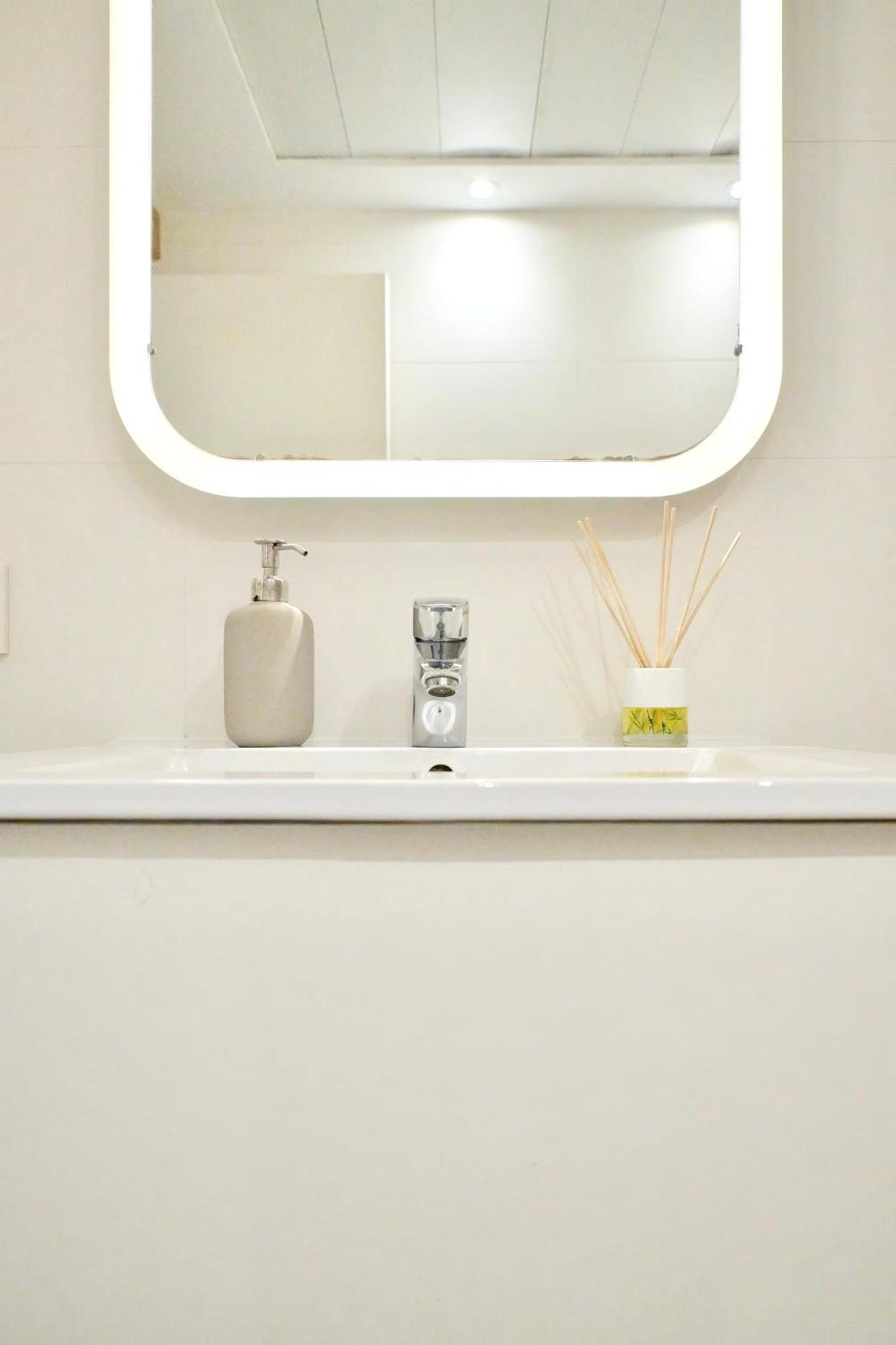 Apartamento De Diseno En La Plaza Del Carmen F1 บาเลนเซีย ภายนอก รูปภาพ